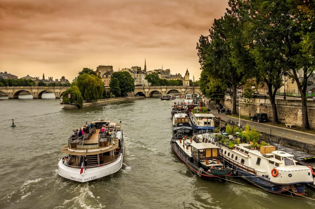 paris, seine, peniche-3234472.jpg